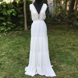Monaco Beautiful long white dress